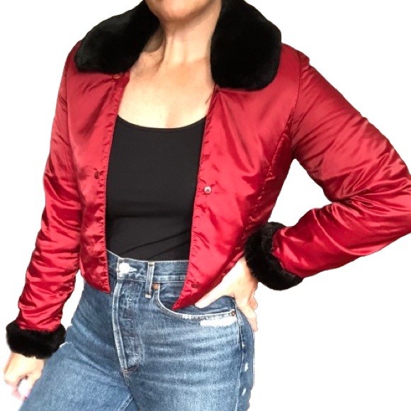 Danier Red Cropped ThemoLite Jacket Liner Bomber Black Faux Fur Collar Cuffs S/M - Picture 1 of 17